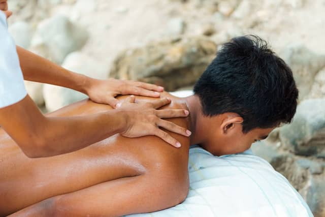 Beach Spa Ritual: Massage, Fruit & Detox Juices