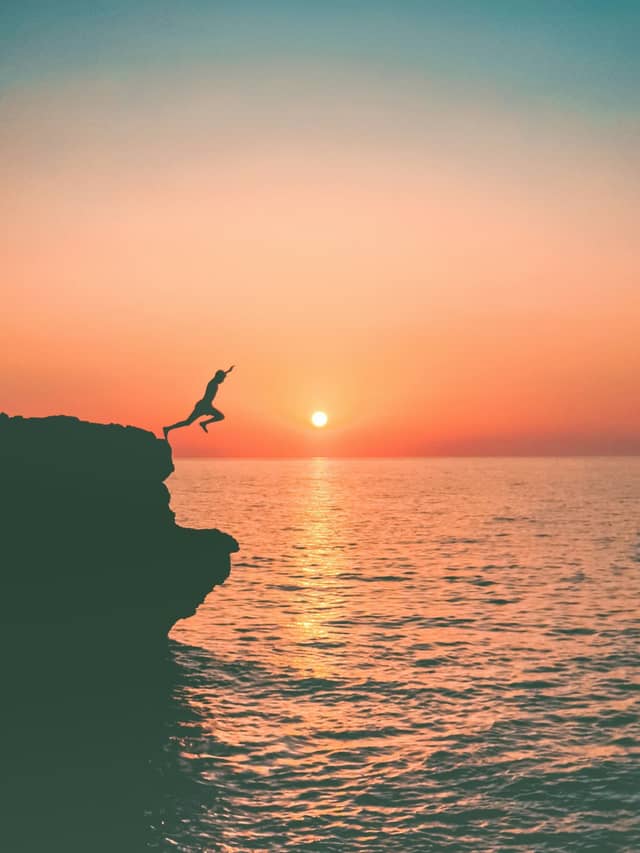 Coasteering & Cliff Jumping: Wild West Coast