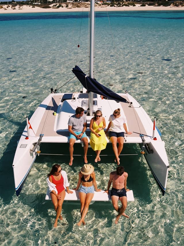 Gita di un giorno in catamarano nelle acque turchesi di Formentera